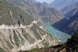 image of Lining Eighteen Bends Viewing Platform