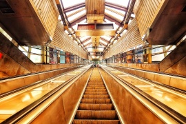 image of Lianglukou Crown Escalator